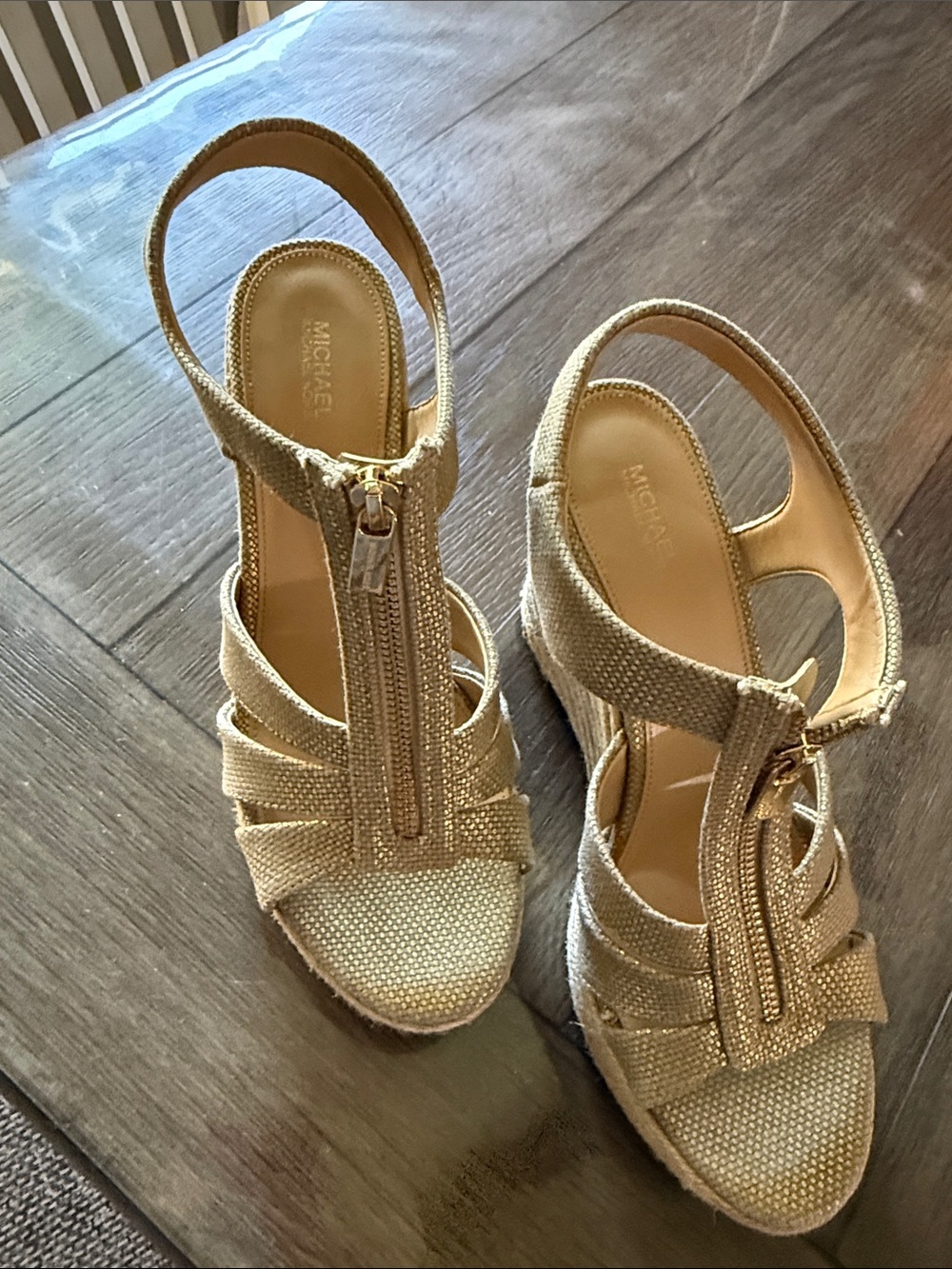 Michael Kors Metallic Gold Textured Wedge Sandals with Front Zip Sz 9.5 womens